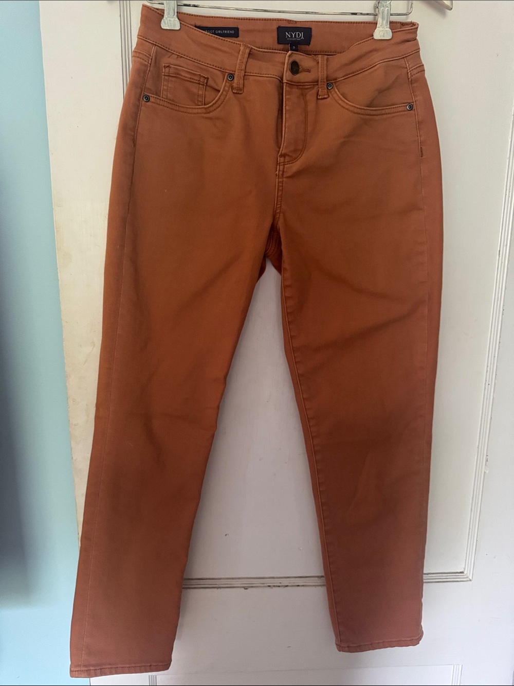 NYDJ MARGOT GIRLFRIEND JEANS WITH COOL EMBRACE BUTTERSCOTCH COLOR SIZE 2